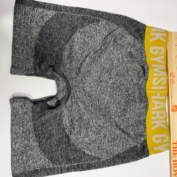 Gymshark XS Seamless High Waist Gray Marl Logo Workout Shorts - Picture 3 of 6